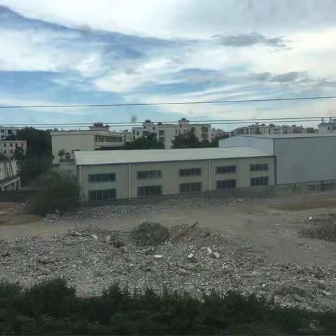 【三亚交通快讯】市交通战备器材管理中心成立督查小组对铁路沿线进行巩卫督查