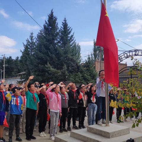 记郭家庄小学“庆佳节，迎国庆”校园运动会暨爱国主题作文竞赛活动