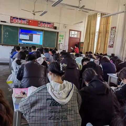 阳光教师，魅力课堂——一高附中七年级东校区第二周听评课活动掠影