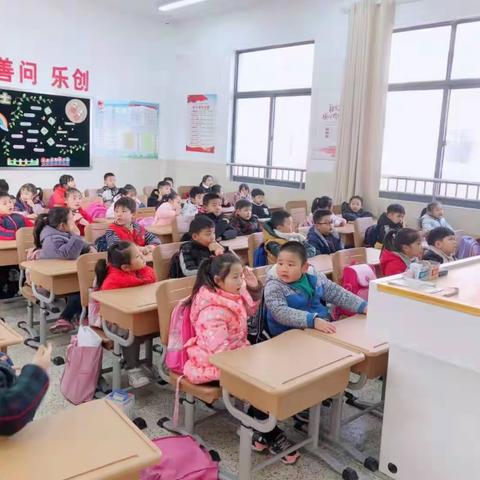 一（1）班家长走进课堂———桥