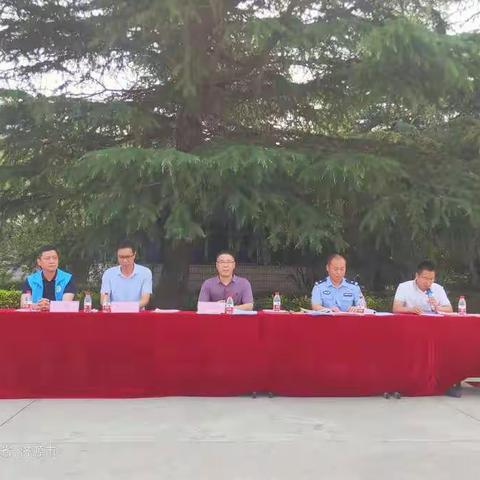 以练为战       防患未然———大社学校开展防踩踏应急演练暨防溺水救护演示活动