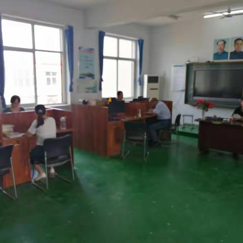 你好， 新学期！你好， 南卷学校！