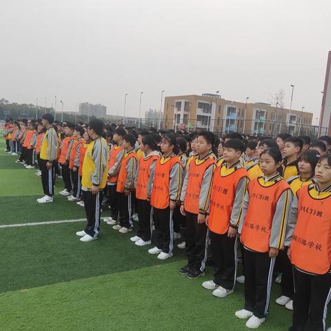 【多彩颍川】队形队列展精神 飒爽英姿亮风采——记长葛市颍川路学校八年级队形队列比赛