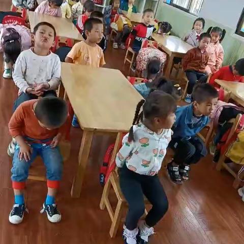 鹭鸶港中心幼儿园重阳节活动