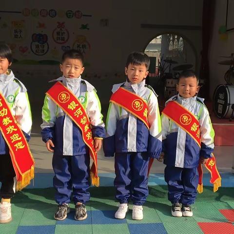 银河幼儿园里快乐的一周生活
