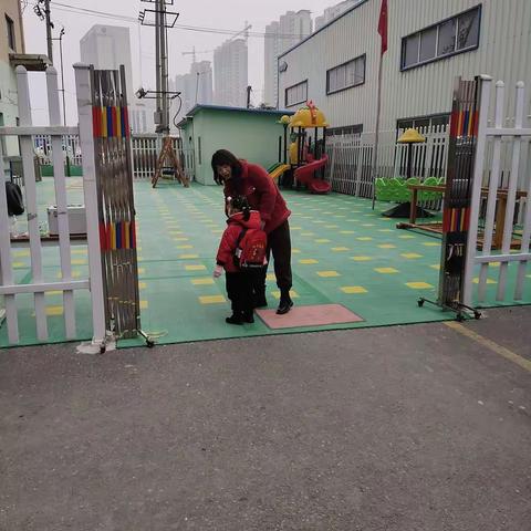 银河幼儿园大班快乐的一周结束了