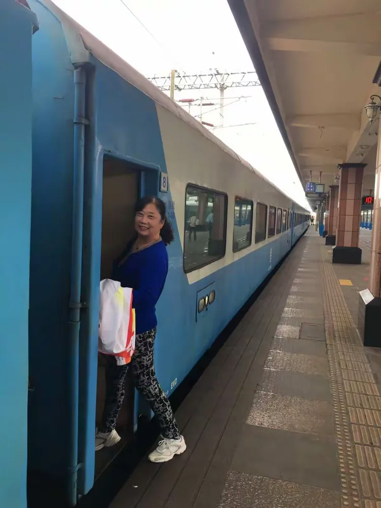 坐火车回台北喽