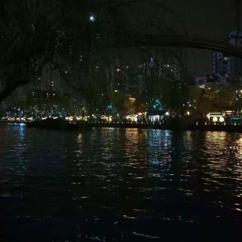 夜遇香积寺