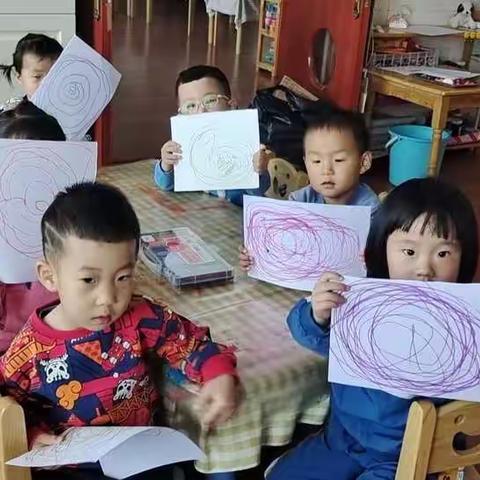 缤纷旗幼小四班美术活动一一绕线团