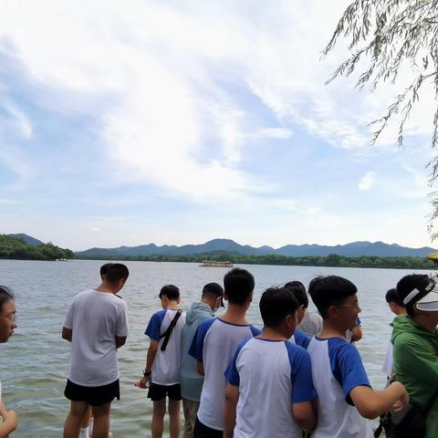 漯河市实验中学七（10）班上海研学之旅第二天纪实