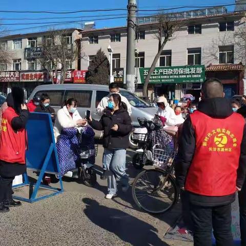 紫坊农产品批发市场坚决扛起疫情防控责任 严守市民“菜篮子”安全