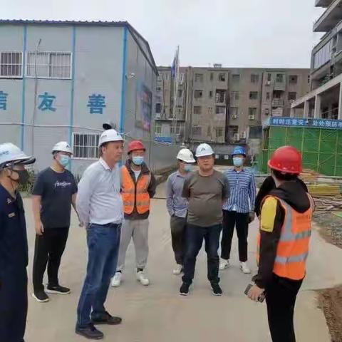 卫辉市副市长杨晋岭国庆期间带队督导检查消防安全工作