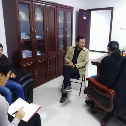宝丰县市场监督局盐业稽查执法大队召开“不忘初心、牢记使命”主体党日活动