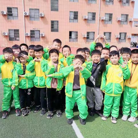 洛宁新宇小学一二班第四周精彩回顾