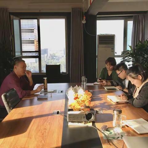 文源集团网站业务培训班开课了