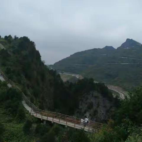 游八台山