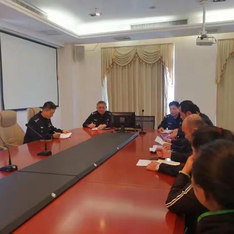 海口市交通警察支队第一车辆管理所召开“不忘初心、牢记使命”专题组织生活会