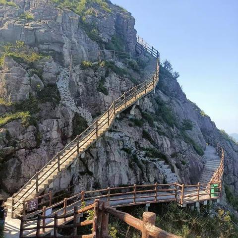 连山处处幽，金子山独秀~2022.5.3连山游记