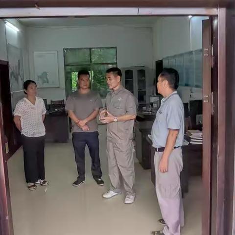 国家公园五指山分局领导深入检查督导台风防御工作