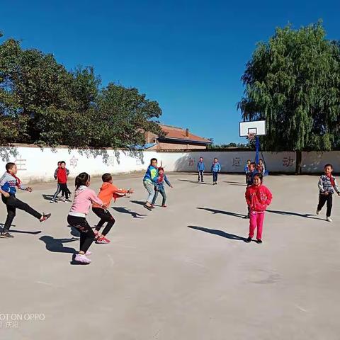 四.9班欢乐手工课