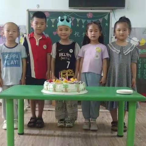 《安吴镇新世纪幼儿园》大班李牧阳生日快乐