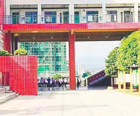 快乐阳光，争做先锋——安远思源实验学校一年级思源好少年