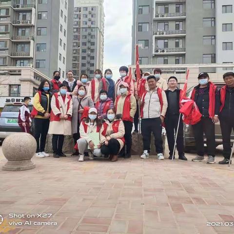 二年级26班3月23日——校外执勤