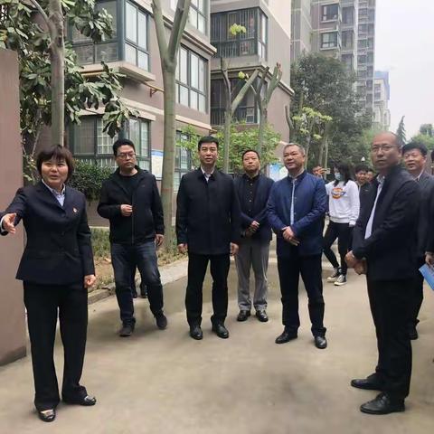 府东社区迎接市发改委检查人民调解工作