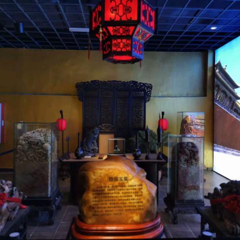 六•一踏寻石头记