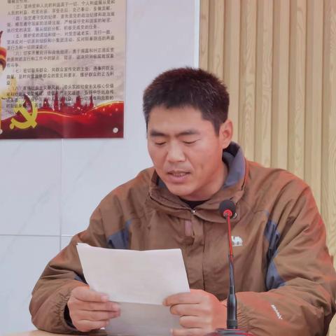 表扬生辉，力量无尽――记汤阴一中北校区高二期中表彰之王周成优秀发言稿