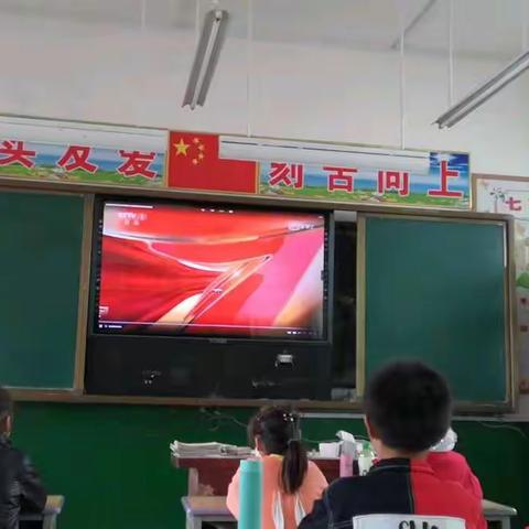 乔李小学“红领巾心向党，争做新时代好少年”建队70周年主题队日活动