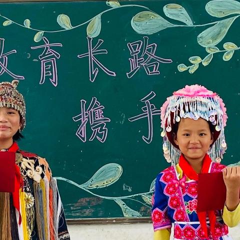 教育长路 酸甜苦辣 携手共进——里小在线教育10月汇报