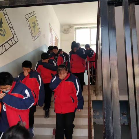 赵岗镇初级中学消防演习