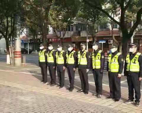 防控不止，我们不退！百名执法队员下沉社区