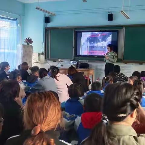 “消防演练进校园，筑牢安全防火墙”——新密市小博士学校全体师生消防培训和演练活动