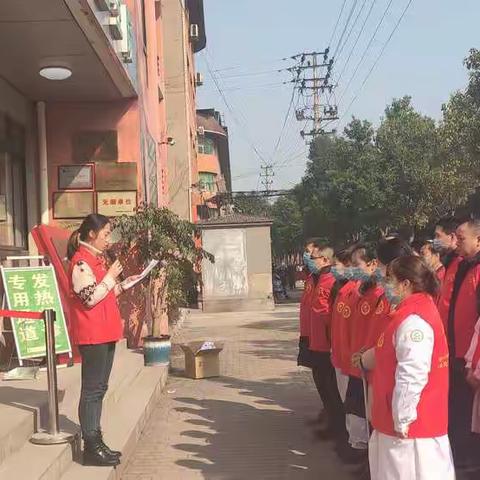 八塘镇中心卫生院开展冬春季爱国卫生运动助力常态化疫情防控志愿者活动