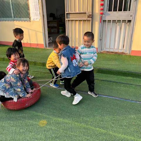 实用小拖车～清平镇中心幼儿园李祥分园中班