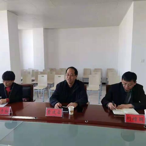 新乡职业技术学院领导来我校参观考察