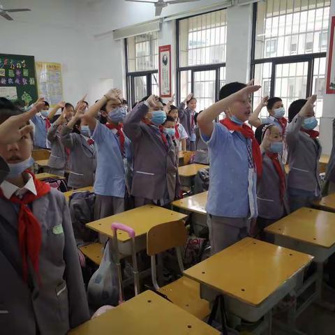 小小的我，有大大的梦想——                        江南小学1603班