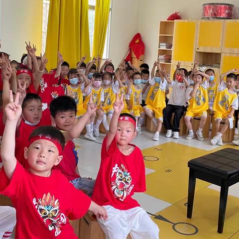 你好，小学！———汤家汇镇中心幼儿园幼小衔接走进小学活动