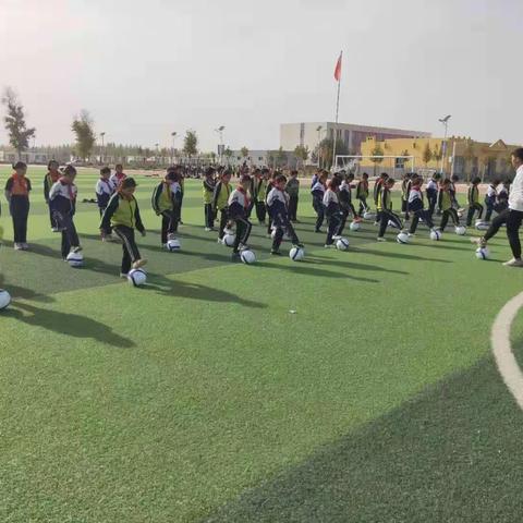 51团第三小学，2019年第一学期音体美组教师公开课。