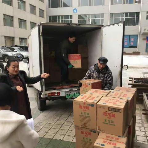 大雪纷飞送温暖  工会关怀暖人心