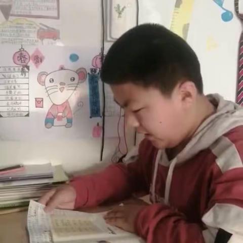 走进书香，点燃梦想