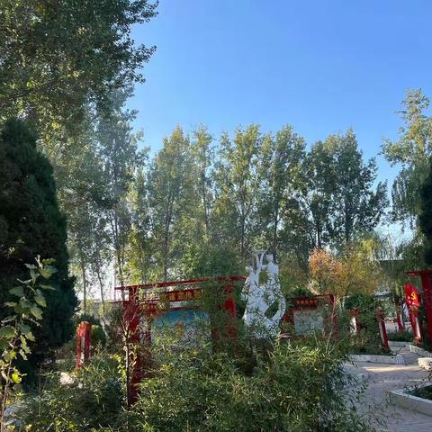 棠开芬芳，恩情绽放。——北满菜小学宣