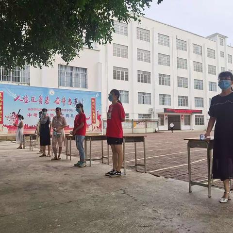 平安中考  保驾护航——2021年中考仙湖镇中心学校防控新冠肺炎疫情暨中考期间火灾防控紧急疏散演练