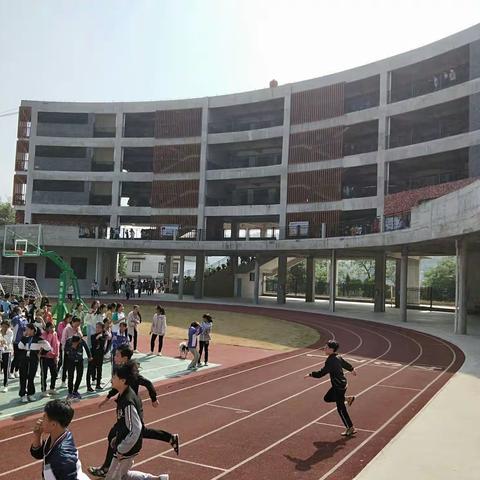 消防警钟长鸣不息    携手共建平安校园 ——五云中学消防安全应急疏散演练及消防安全知识培训