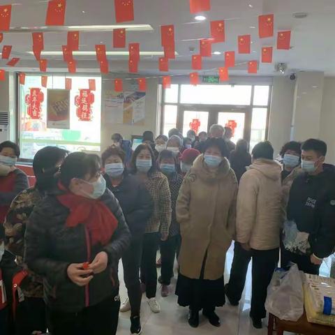 留各庄支行构建活力厅堂，营造欢乐气氛