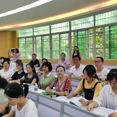 同心砥砺前行，精准备战高考———海口市高考备考研讨会