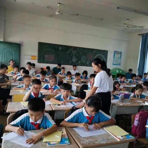 新吴学校小学部数学组优质课教研活动
