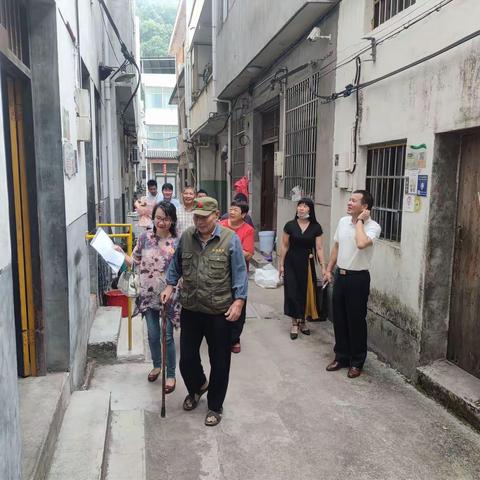 “金秋送温暖  理事献爱心”系列活动之慰问义籍抗美援朝志愿军老兵活动之二